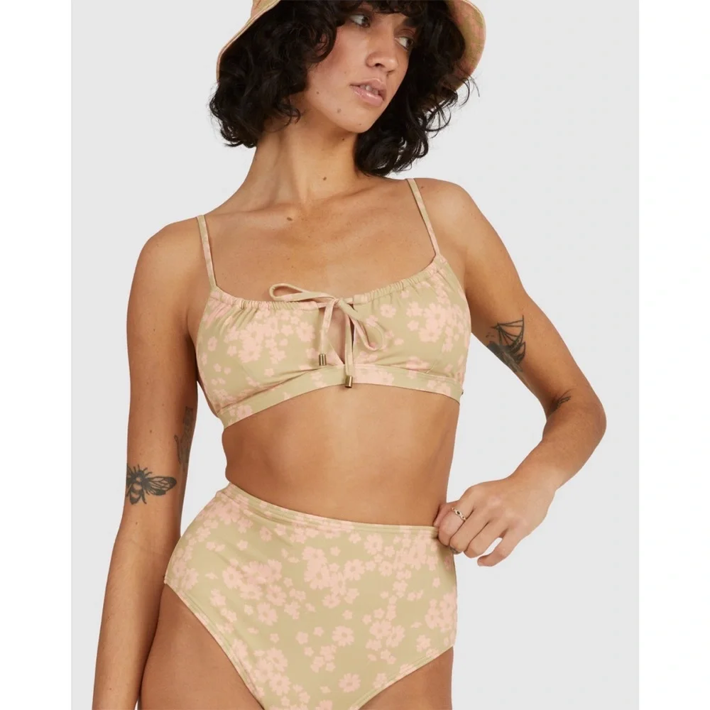 Billabong Bikini Set 💕 Bralette + Hi Retro Bottom